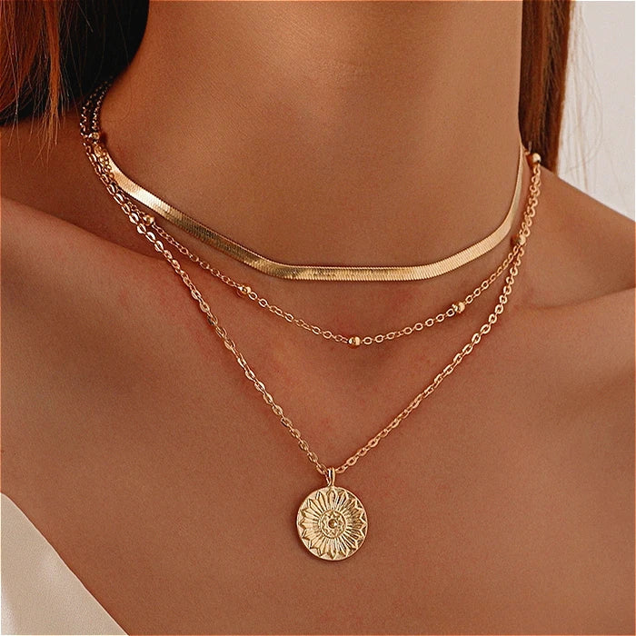 Silver And Gold Color Necklaces